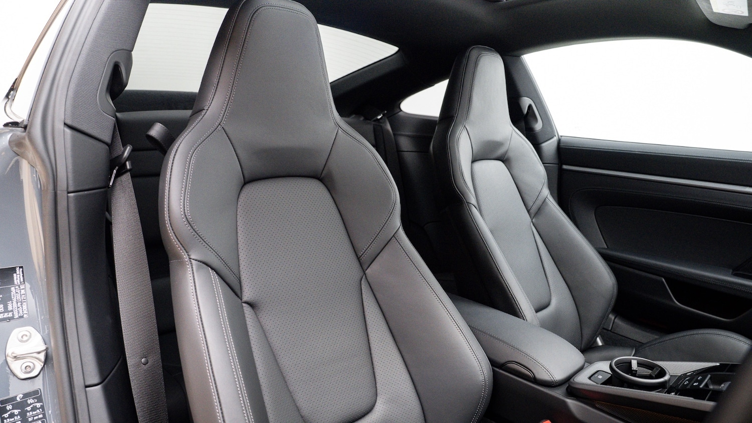 Used Porsche 911 2025 for sale - 76874270: Photo 3