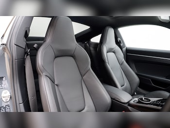 Used Porsche 911 2025 for sale - 76874270: Photo