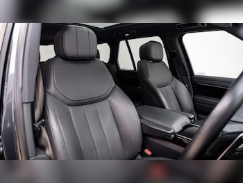 Used Land Rover Range Rover 2022 for sale - 77111530: Photo