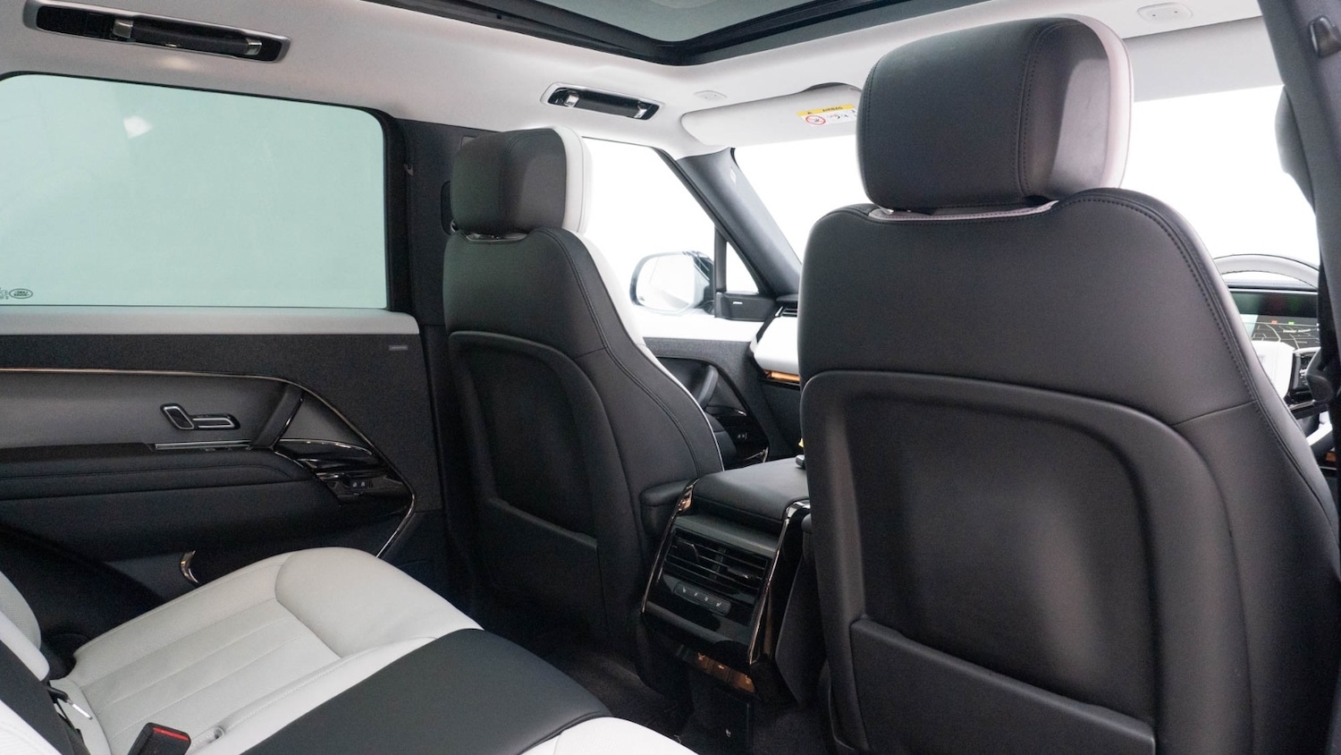 Used Land Rover Range Rover Sport 2023 for sale - 76501429: Photo 13