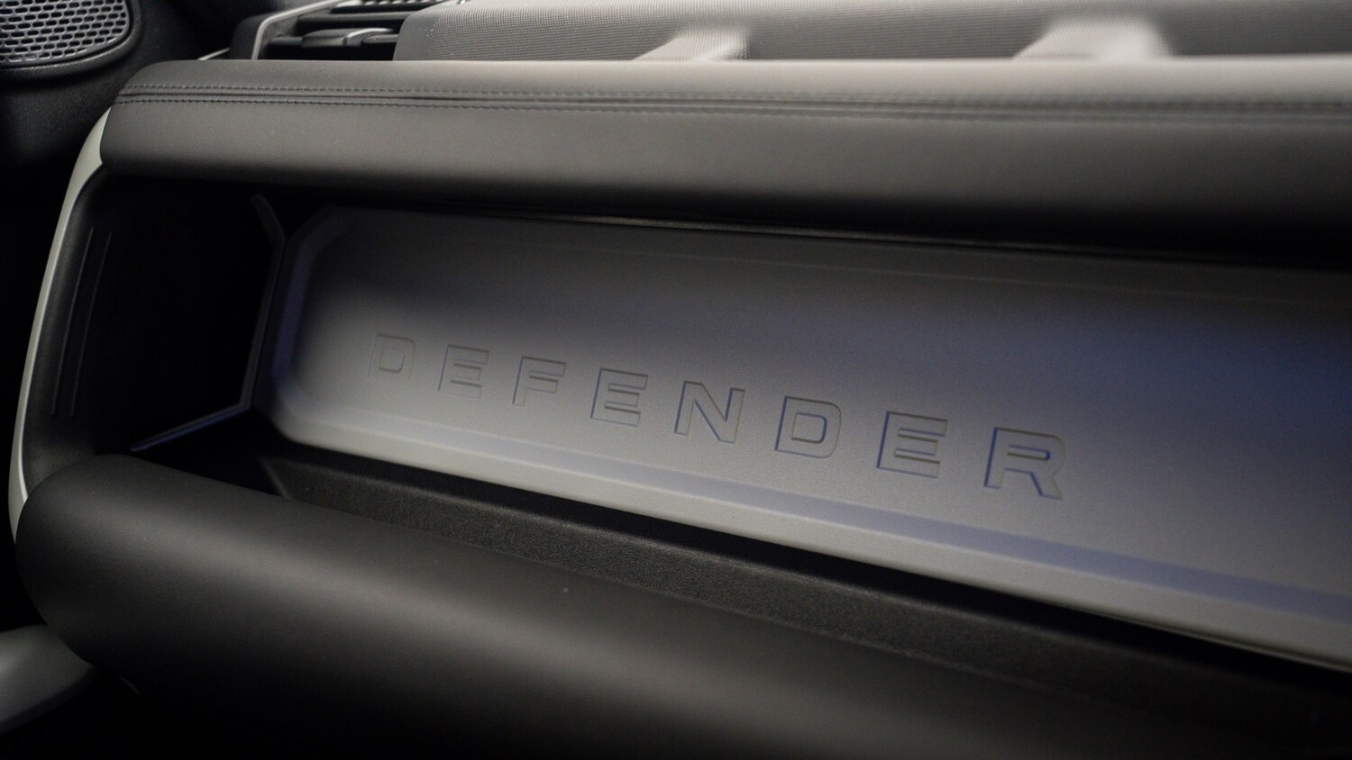 Used Land Rover Defender 2024 for sale - 78080815: Photo 34