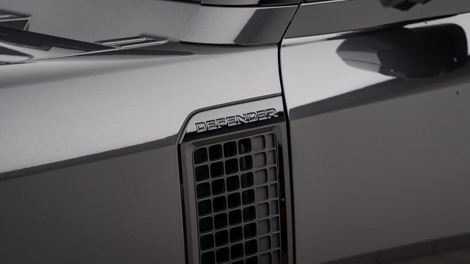 Used Land Rover Defender 2024 for sale - 78080815: Photo 40