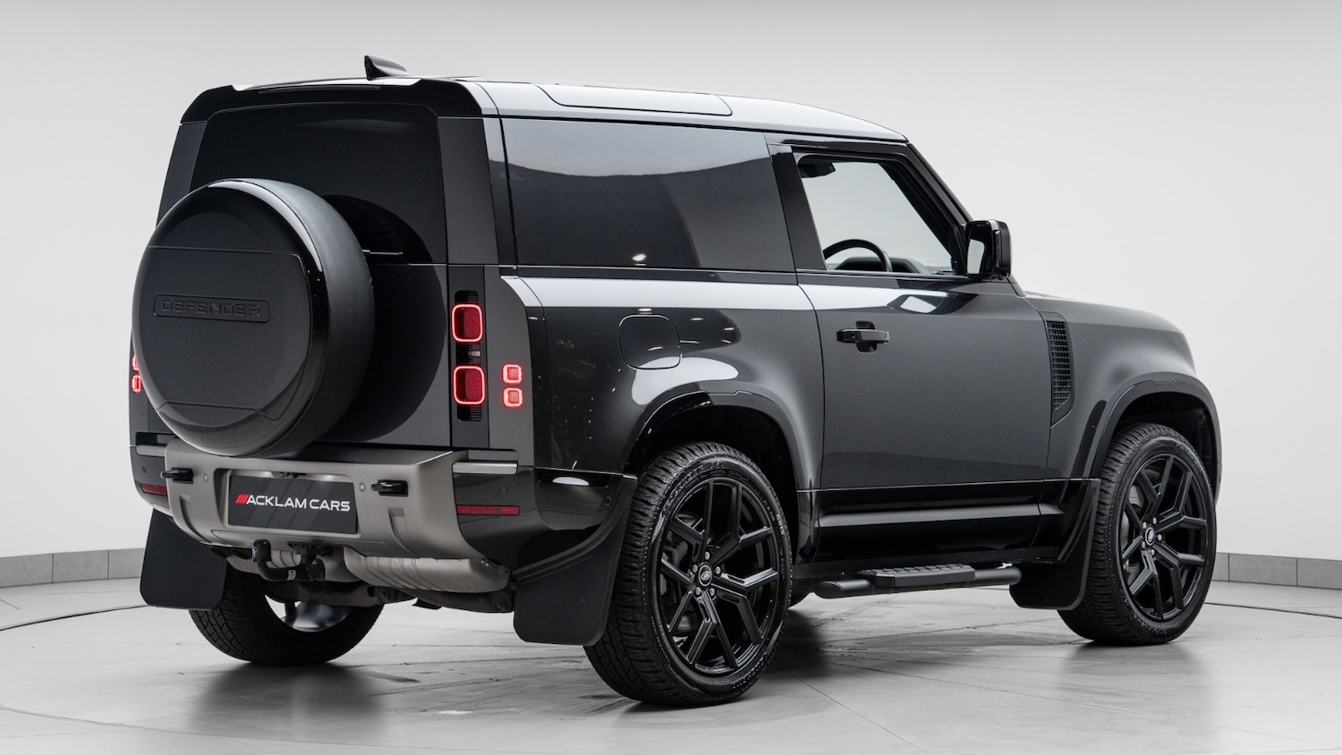 Used Land Rover Defender 2024 for sale - 78080815: Photo 6