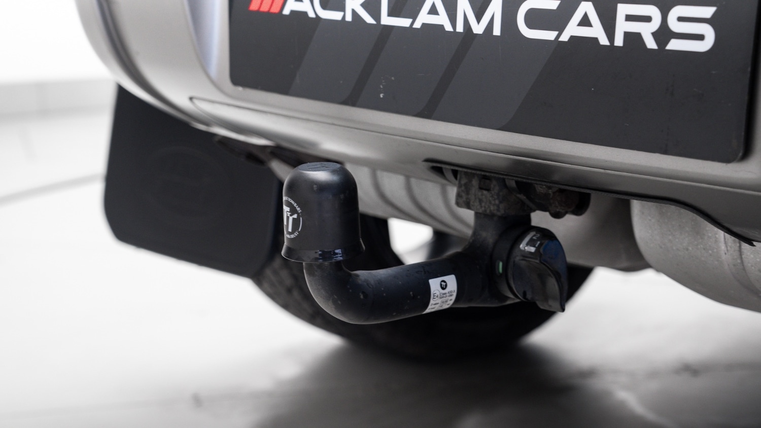 Used Land Rover Defender 2024 for sale - 78080815: Photo 9