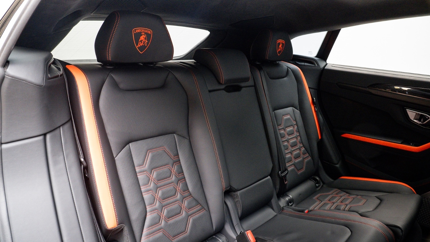 Used Lamborghini Urus 2026 for sale - 77927398: Photo 11
