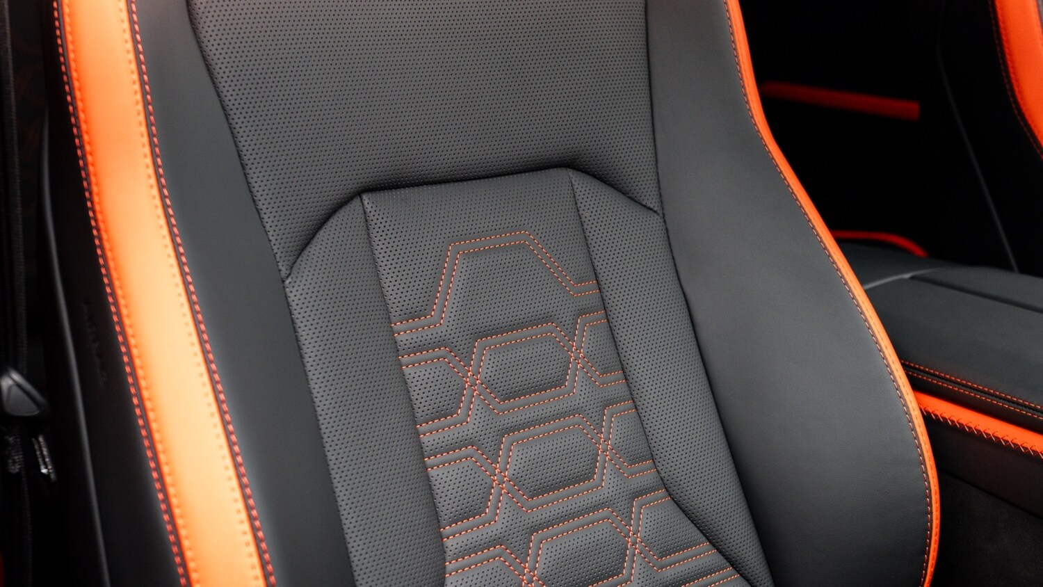 Used Lamborghini Urus 2026 for sale - 77927398: Photo 33