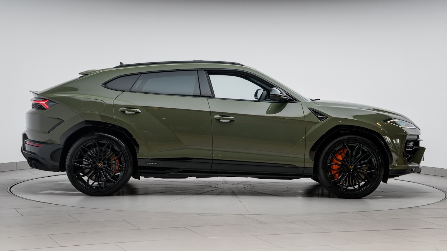 Used Lamborghini Urus 2026 for sale - 77927398: Photo 5