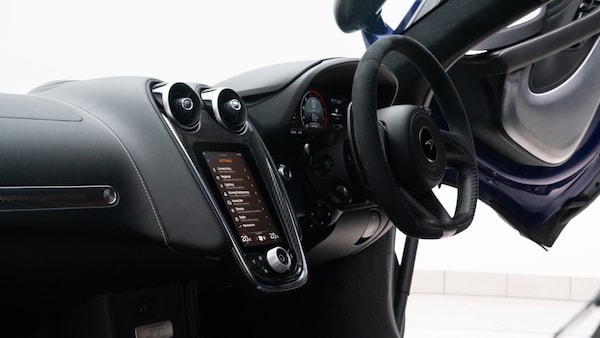 Used McLaren GT 2024 for sale - 76321927: Photo 23
