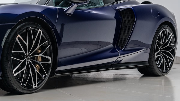 Used McLaren GT 2024 for sale - 76321927: Photo 9