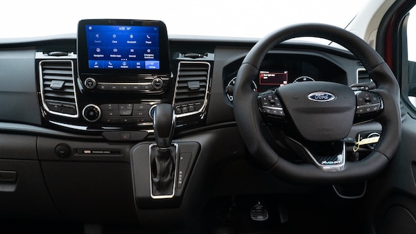 Used Ford Transit Custom 2023 for sale - 76289786: Photo 2