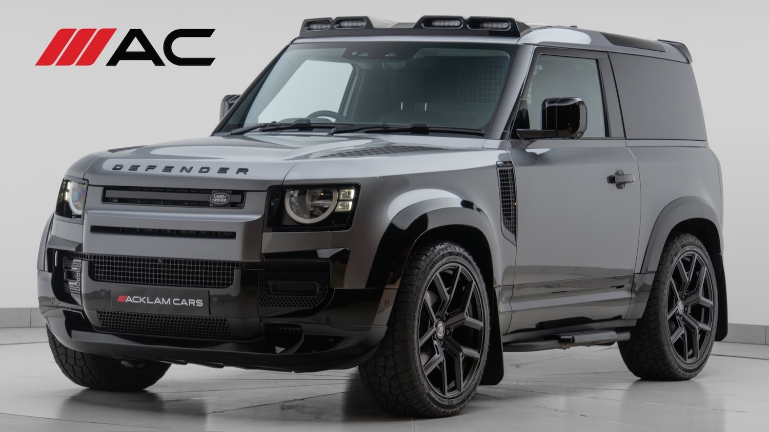 Used Land Rover Defender 2023 for sale - 76140262: Photo 1