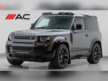 Land Rover - Defender