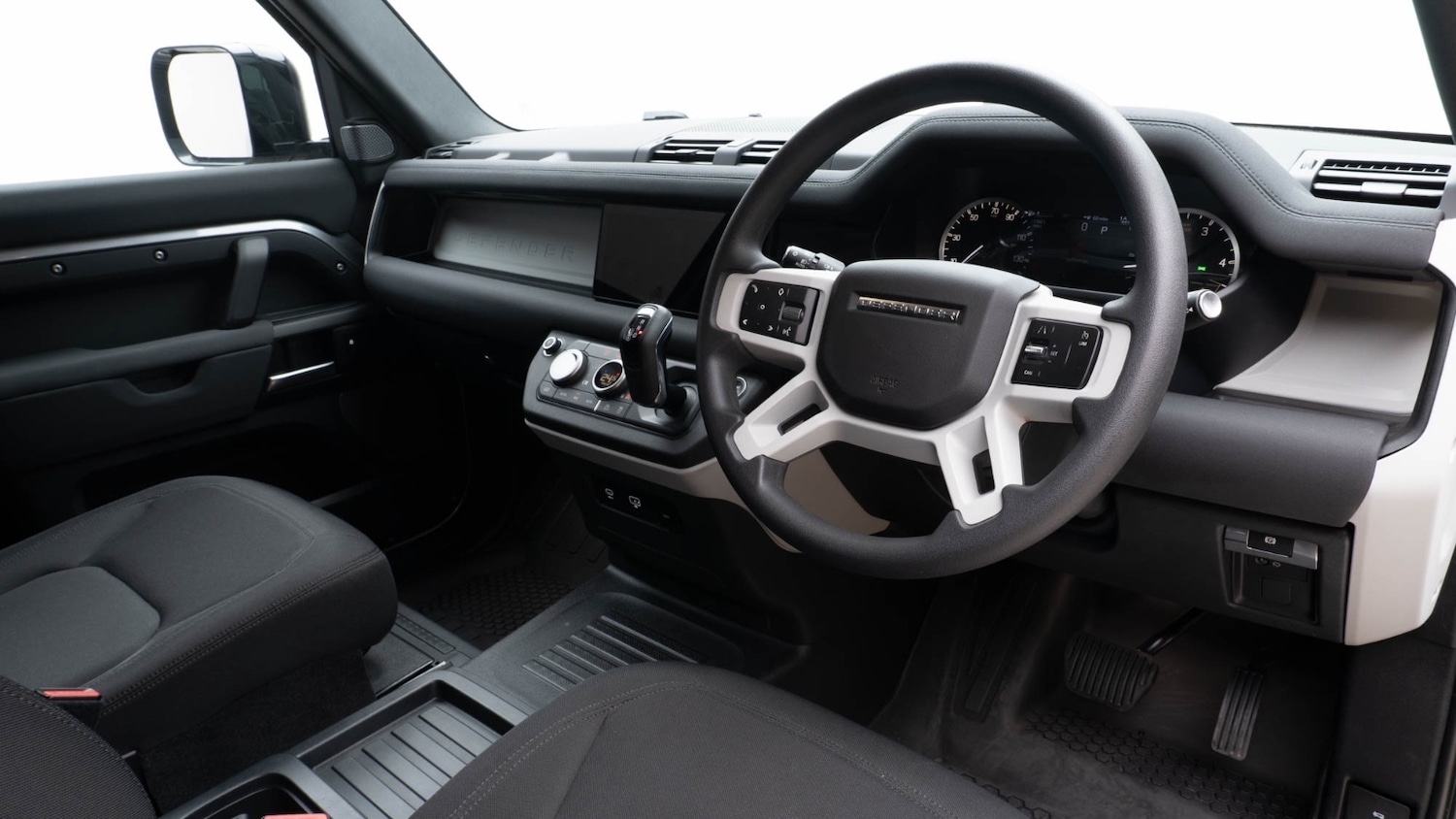 Used Land Rover Defender 2023 for sale - 76140262: Photo 2