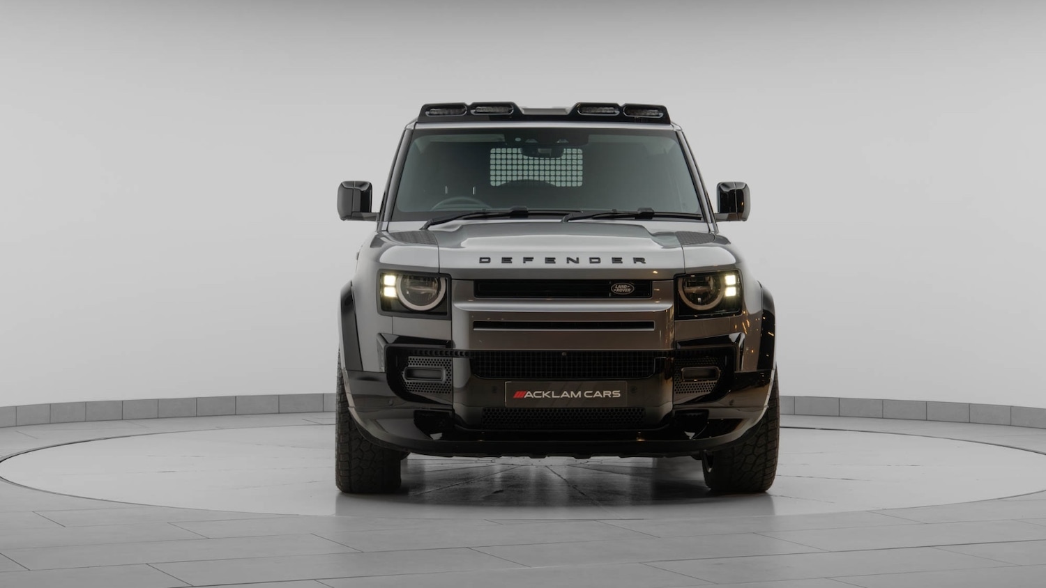Used Land Rover Defender 2023 for sale - 76140262: Photo 8