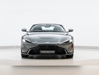 Aston Martin - Vantage