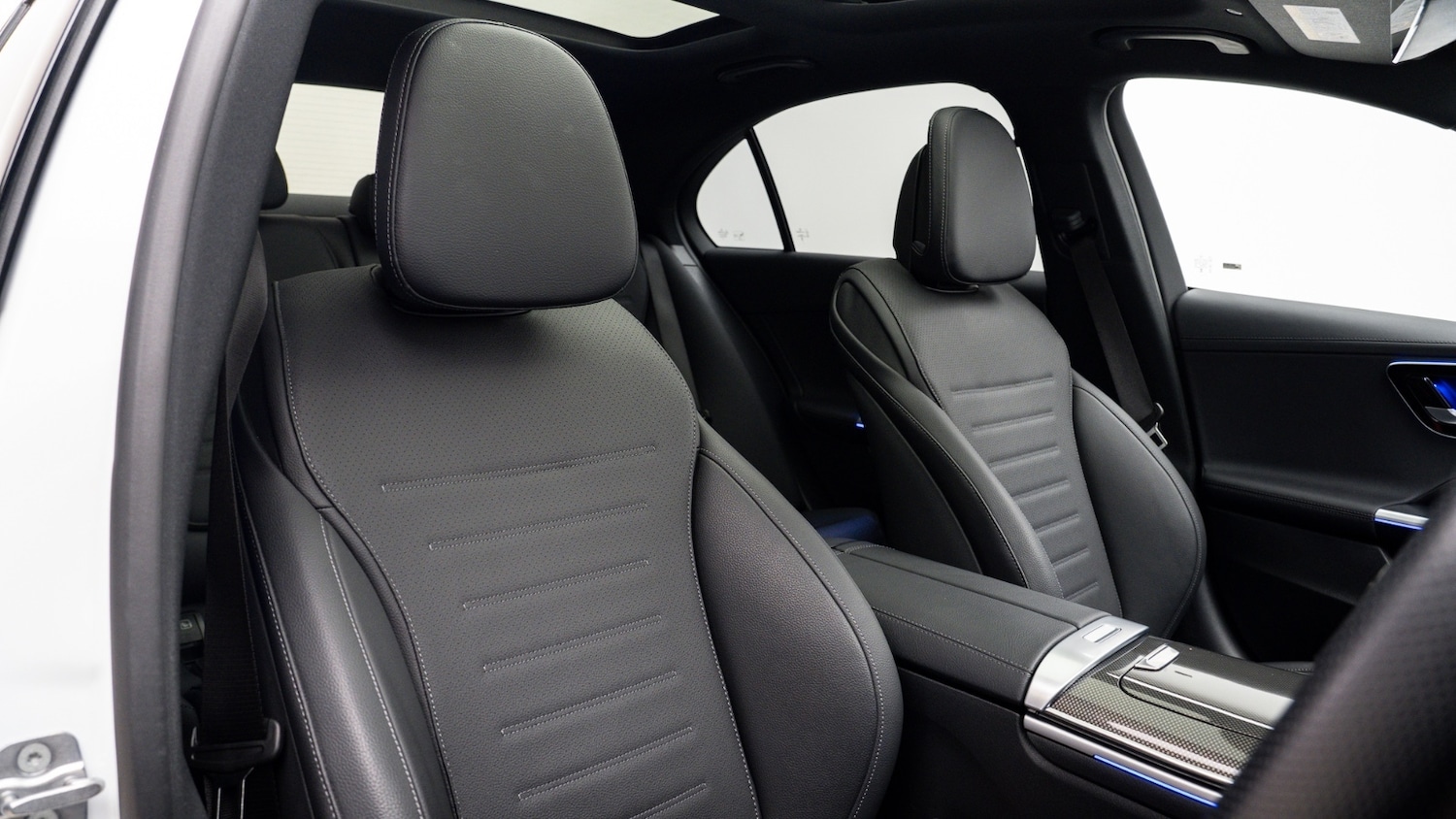 Used Mercedes-Benz C Class 2025 for sale - 78066961: Photo 3