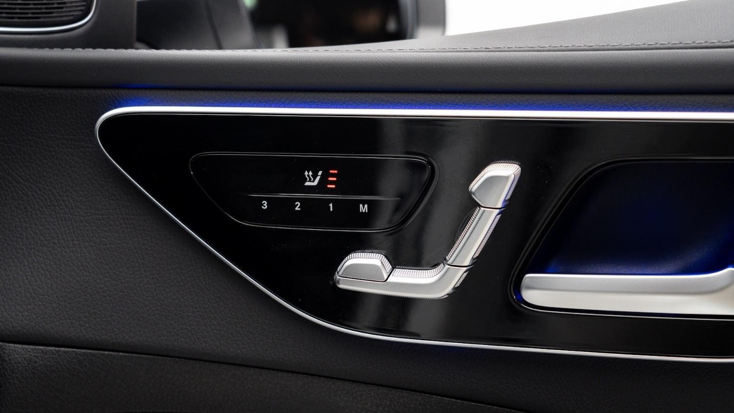 Used Mercedes-Benz C Class 2025 for sale - 78066961: Photo 31