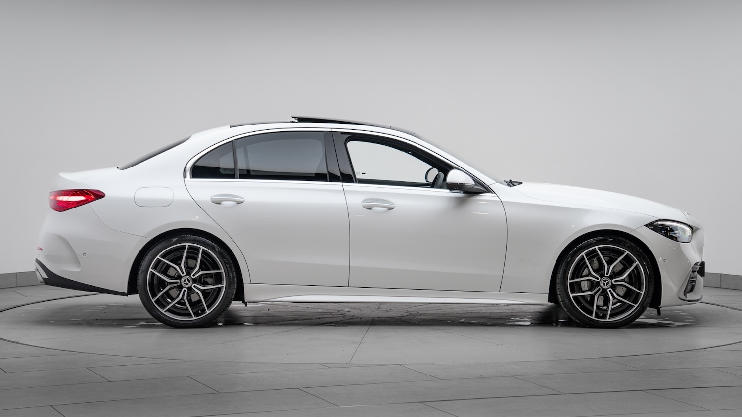 Used Mercedes-Benz C Class 2025 for sale - 78066961: Photo 5