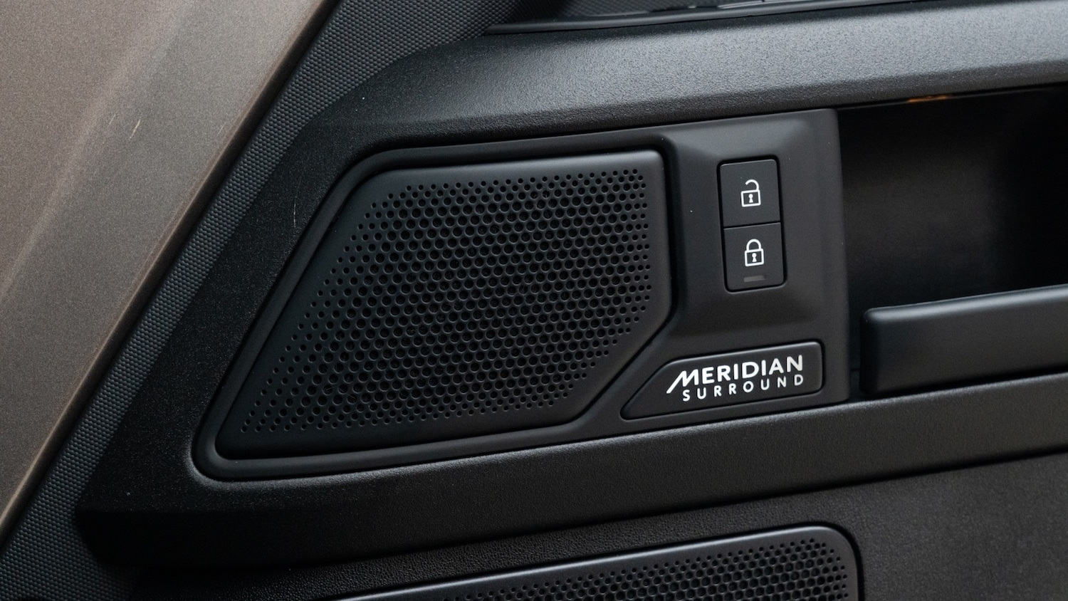 Used Land Rover Defender 2025 for sale - 76459087: Photo 28