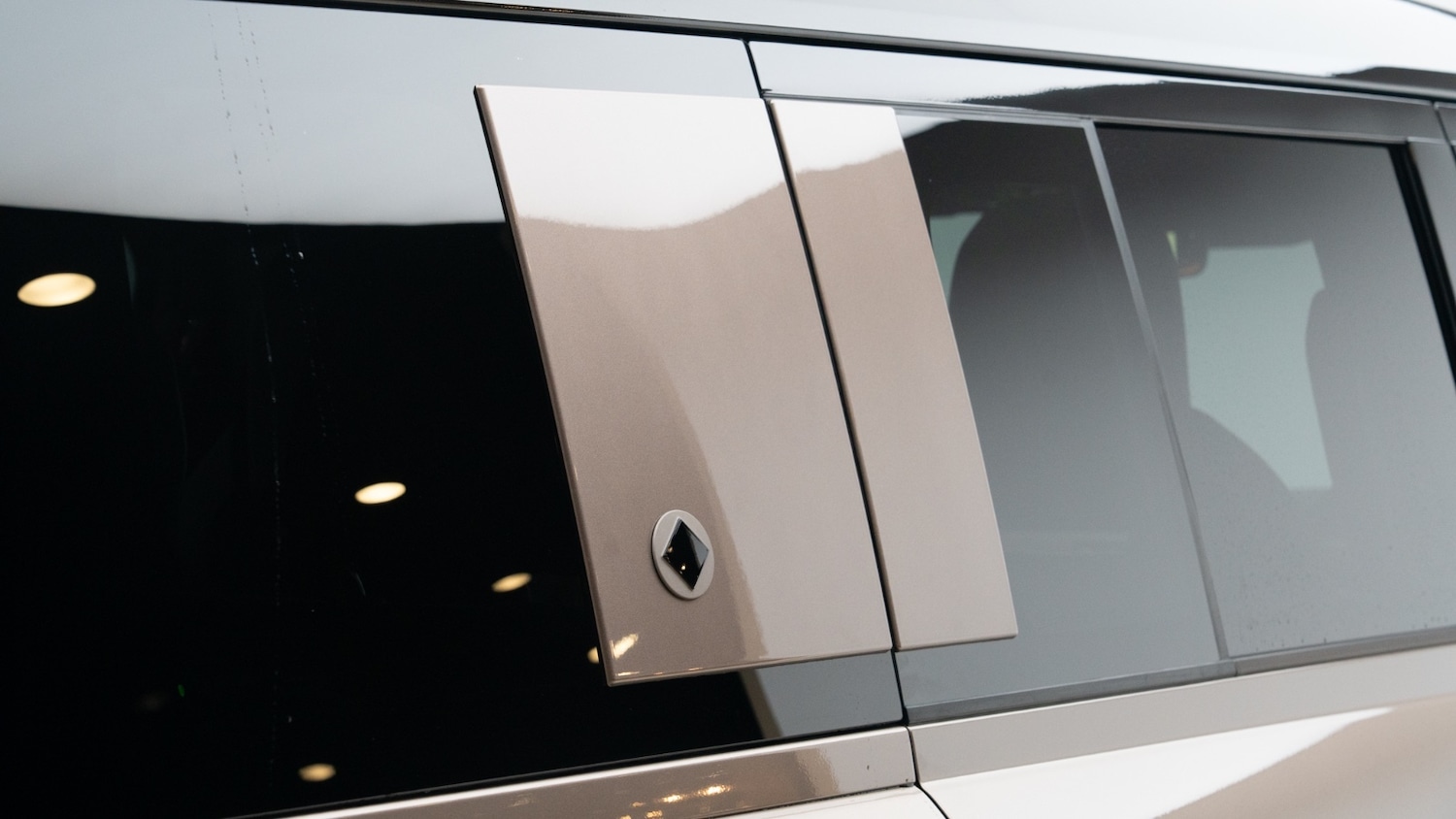 Used Land Rover Defender 2025 for sale - 76459087: Photo 33