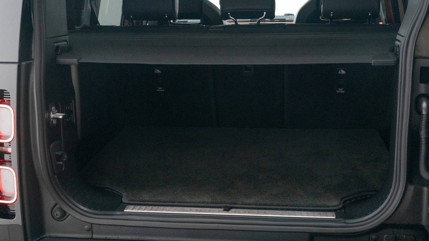 Used Land Rover Defender 2025 for sale - 76459087: Photo 34