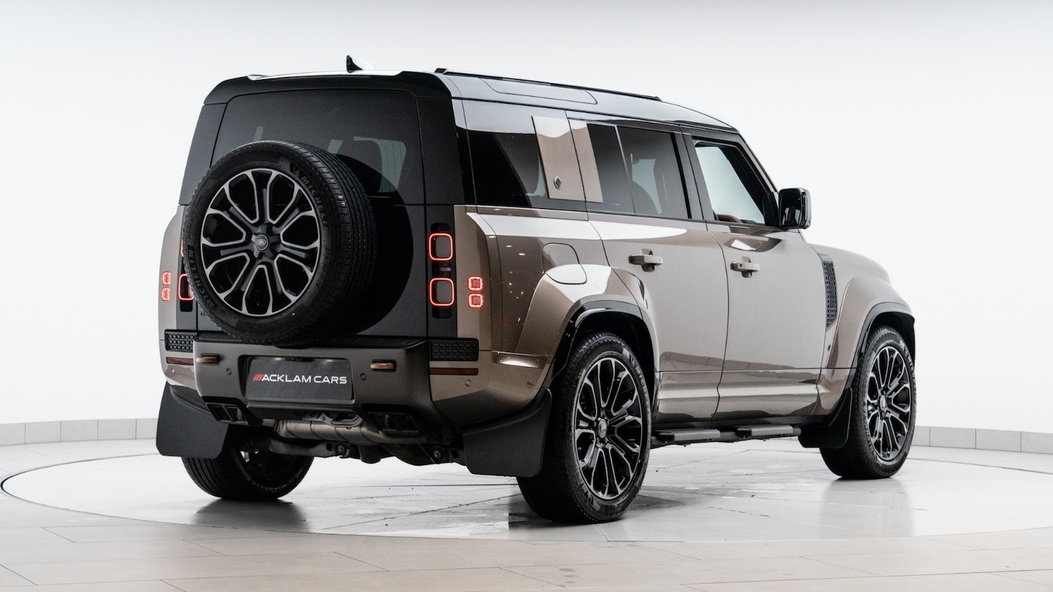 Used Land Rover Defender 2025 for sale - 76459087: Photo 7