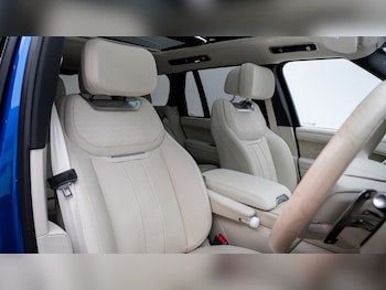 Used Land Rover Range Rover 2025 for sale - 78356524: Photo