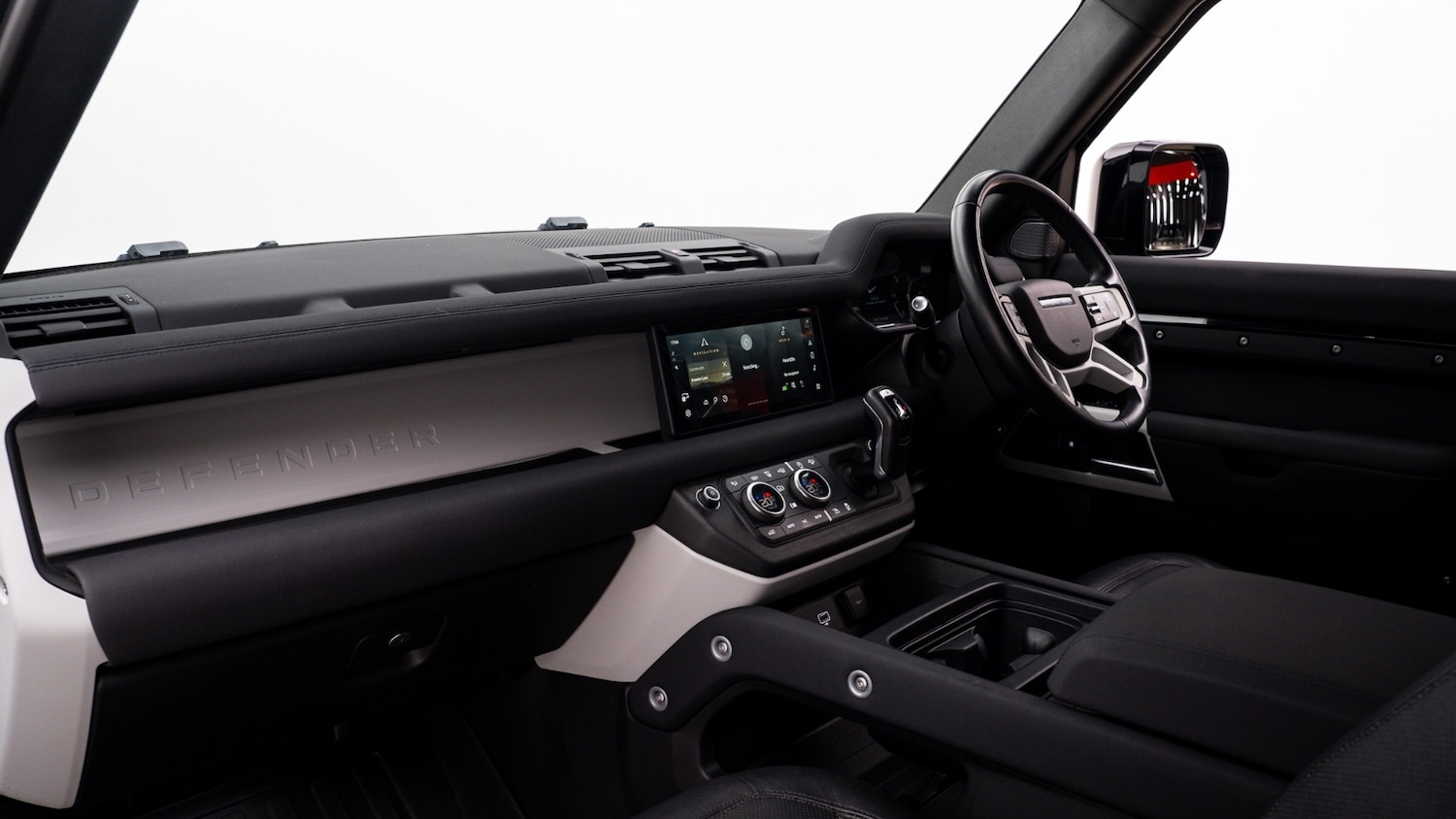 Used Land Rover Defender 2023 for sale - 77893924: Photo 27