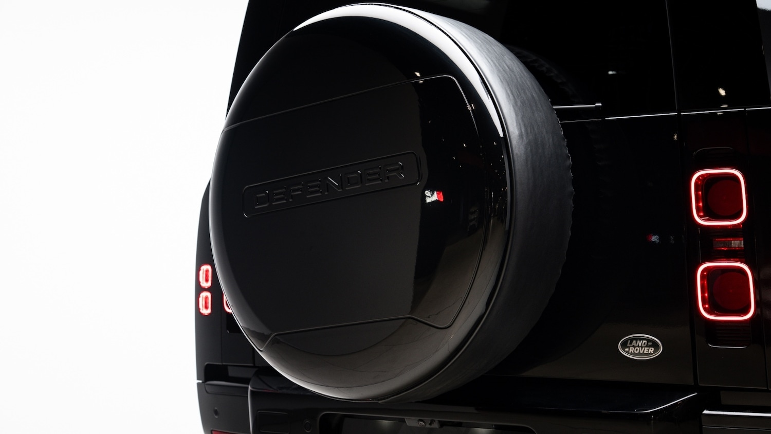 Used Land Rover Defender 2023 for sale - 77893924: Photo 39