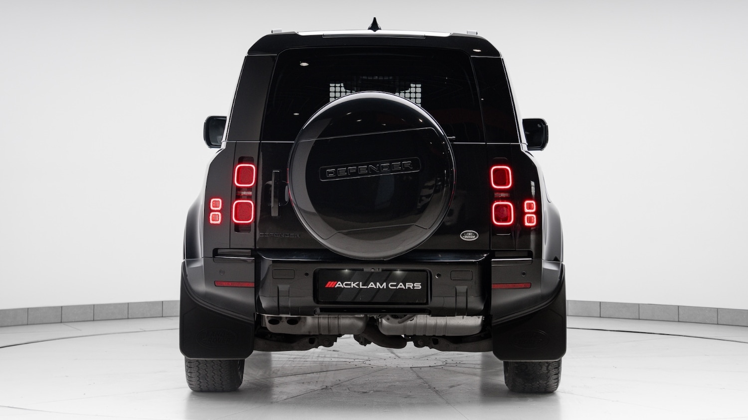 Used Land Rover Defender 2023 for sale - 77893924: Photo 8