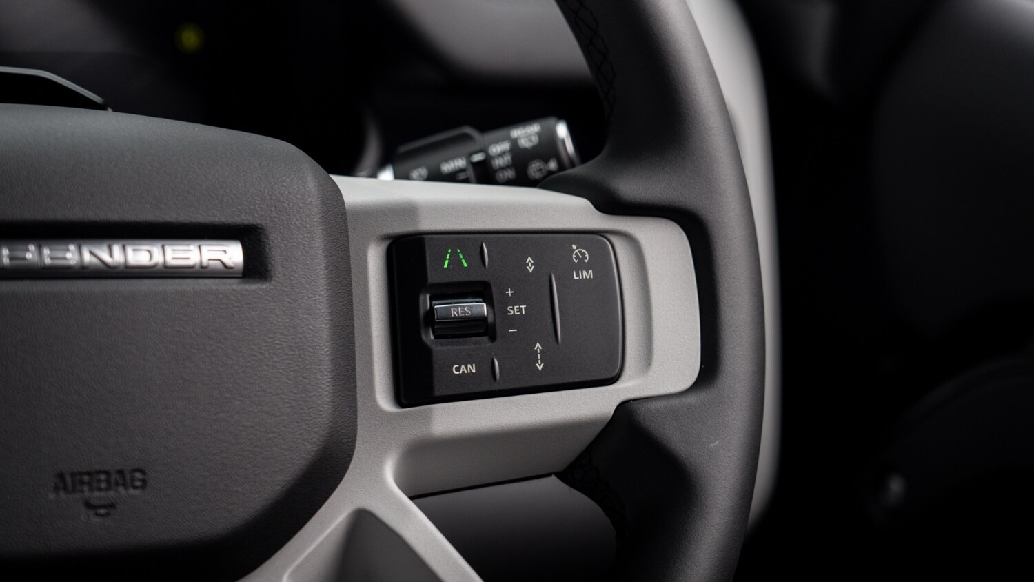 Used Land Rover Defender 2026 for sale - 78165842: Photo 36