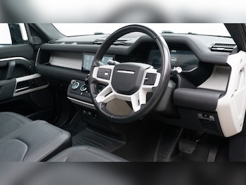 Used Land Rover Defender 2022 for sale - 78603407: Photo