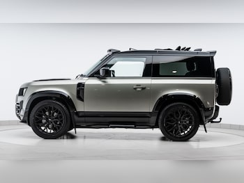 Used Land Rover Defender 2022 for sale - 78603407: Photo