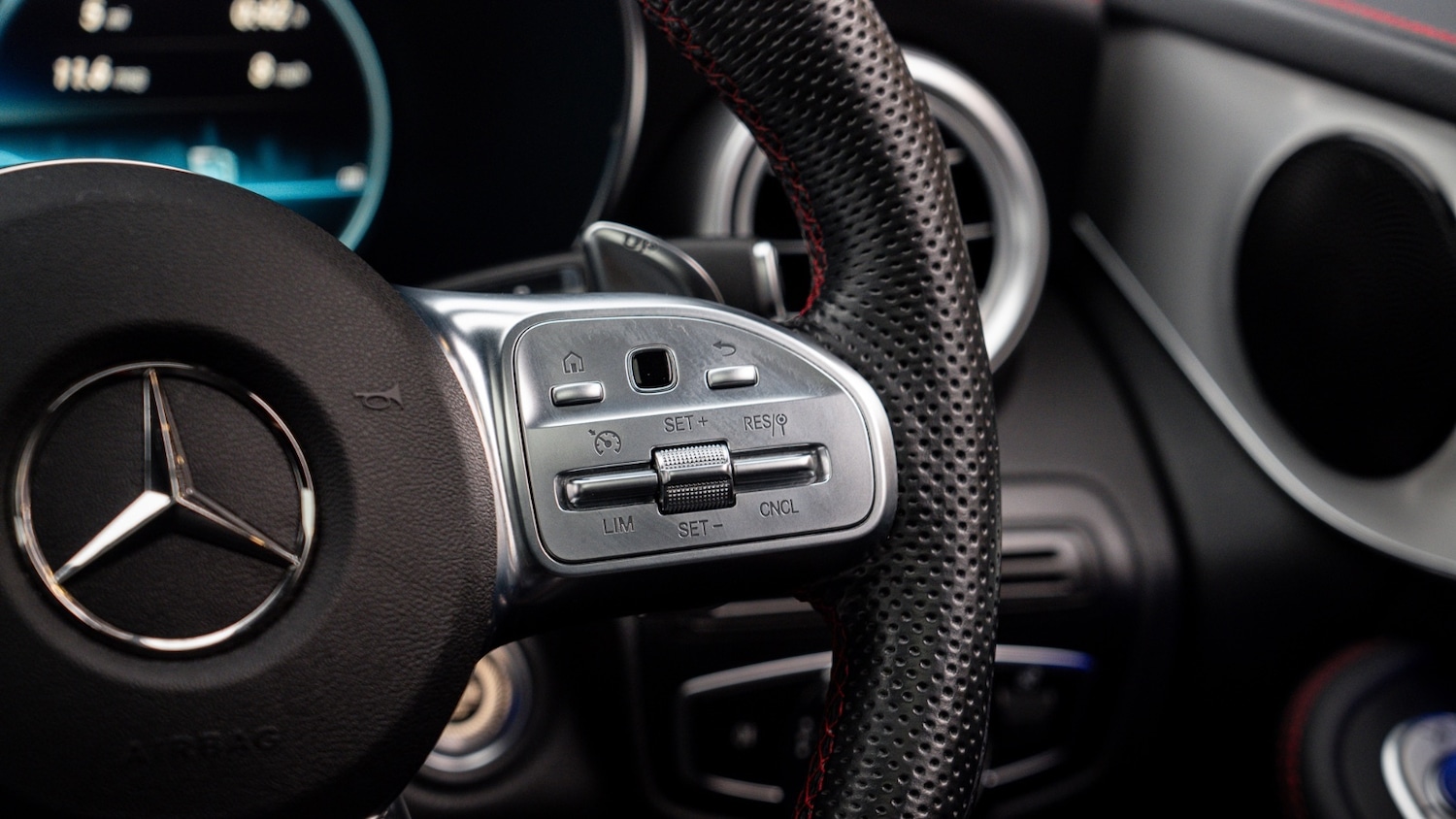 Used Mercedes-Benz GLC 2022 for sale - 77285624: Photo 21