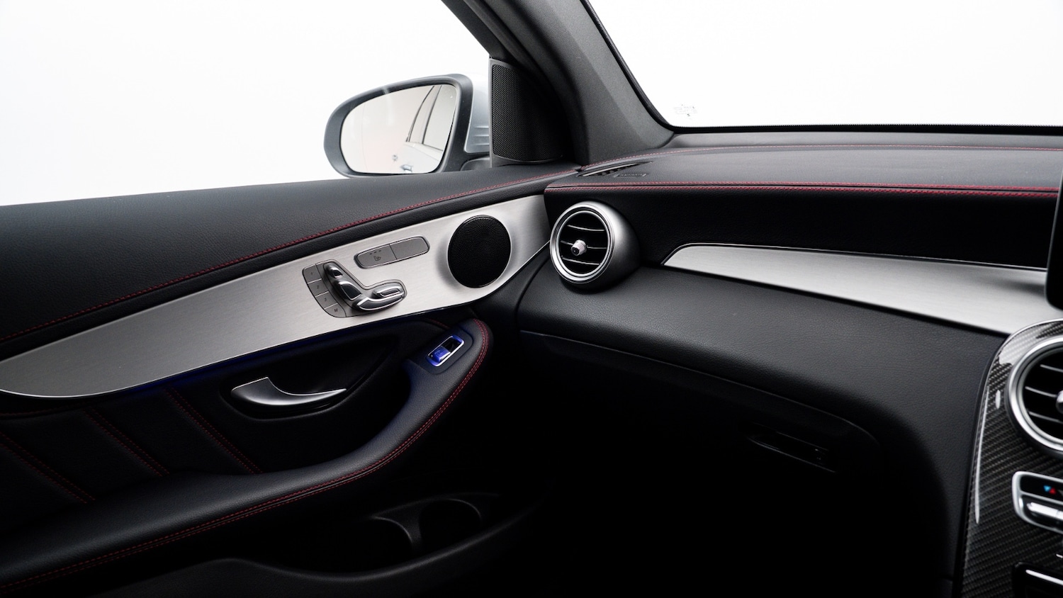 Used Mercedes-Benz GLC 2022 for sale - 77285624: Photo 30