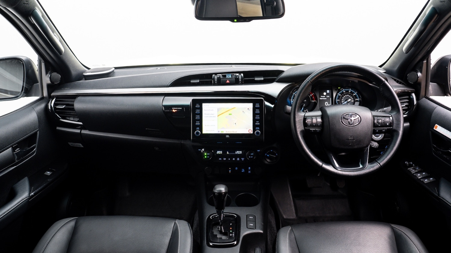 Used Toyota Hilux 2022 for sale - 78215946: Photo 2