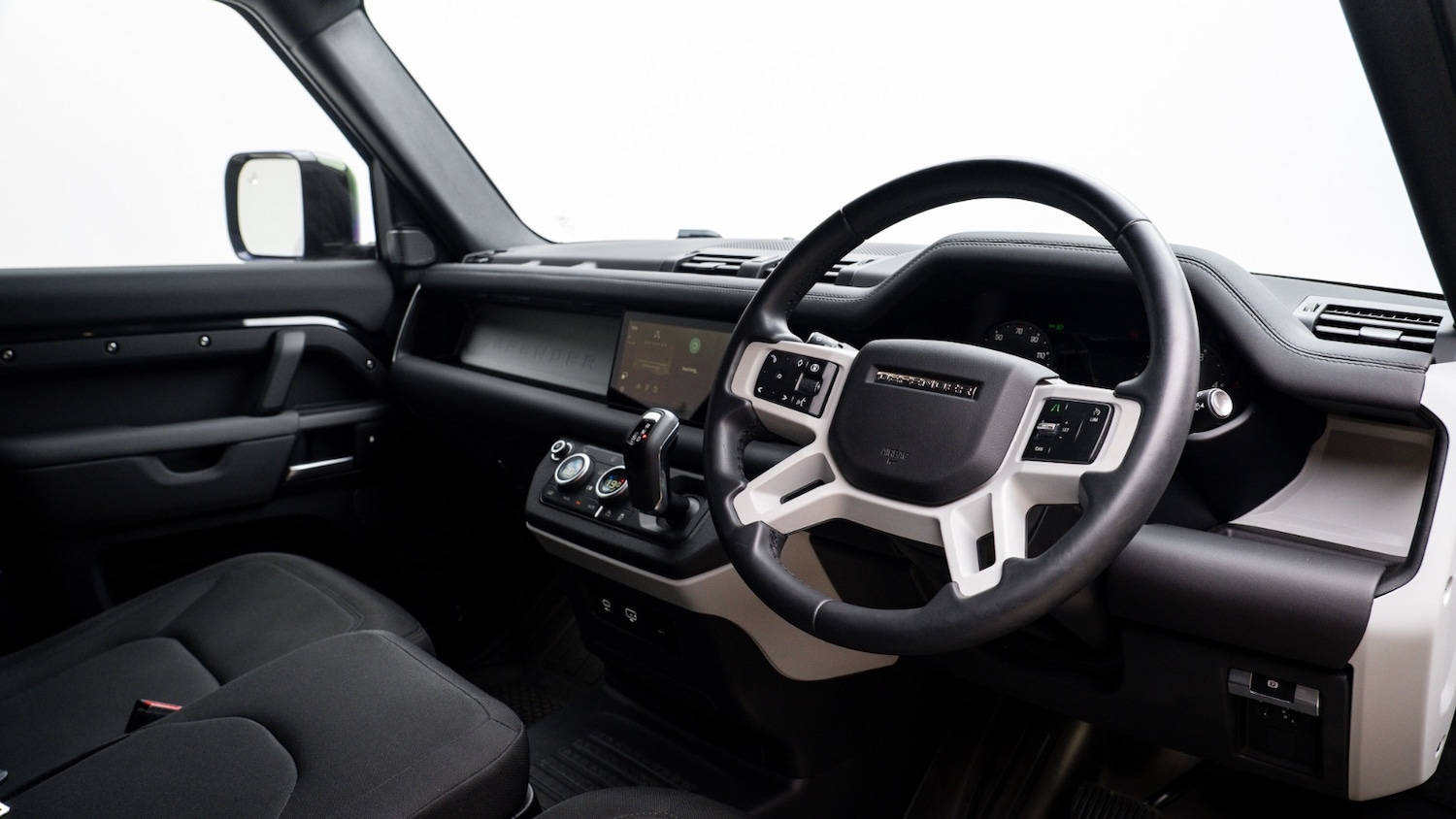 Used Land Rover Defender 2024 for sale - 77492721: Photo 2