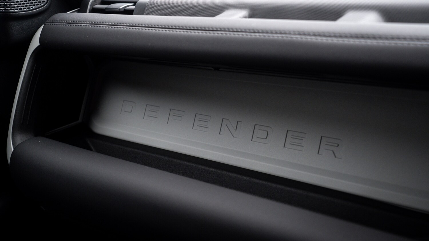 Used Land Rover Defender 2024 for sale - 77492721: Photo 20