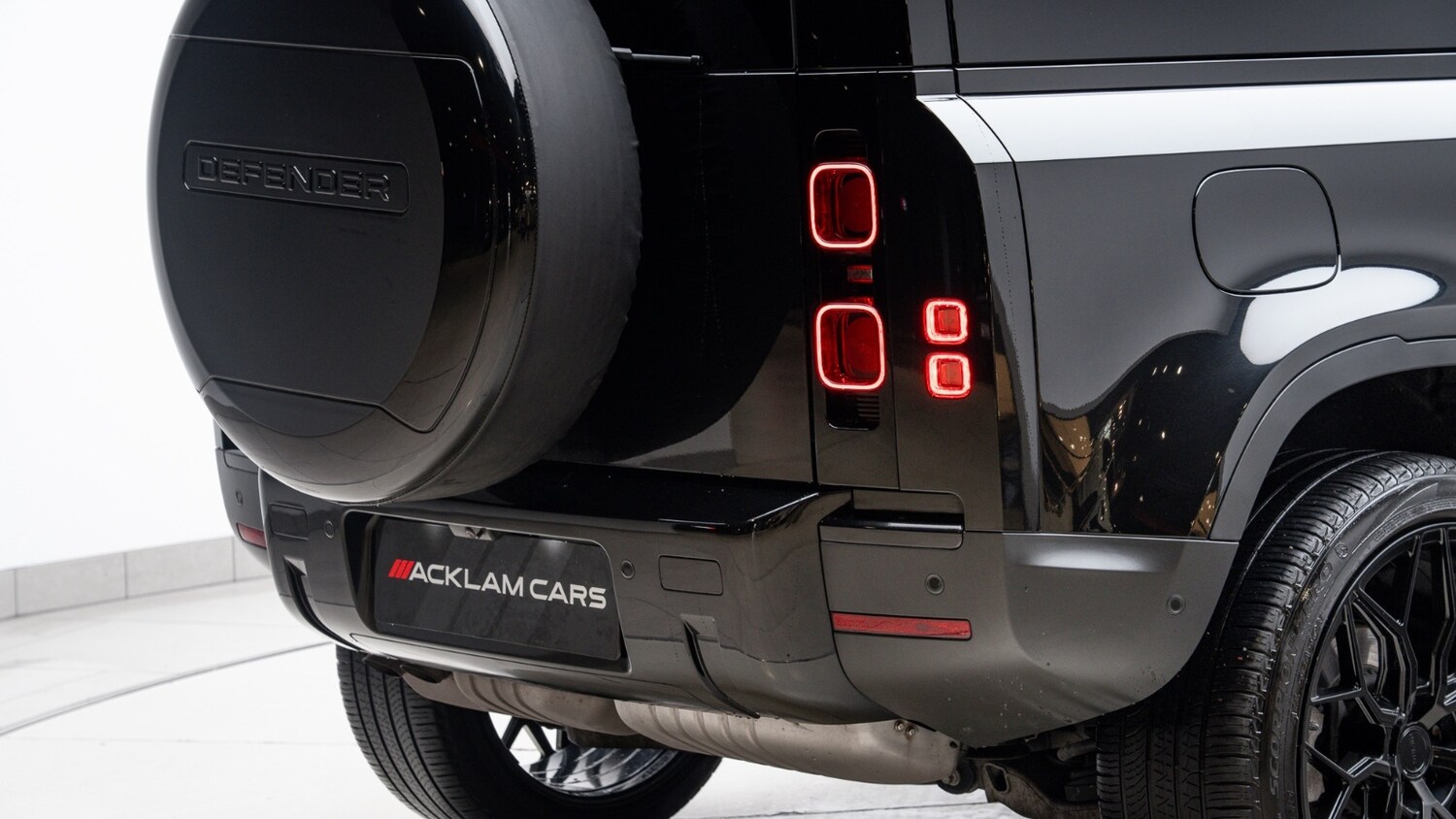 Used Land Rover Defender 2024 for sale - 77492721: Photo 37