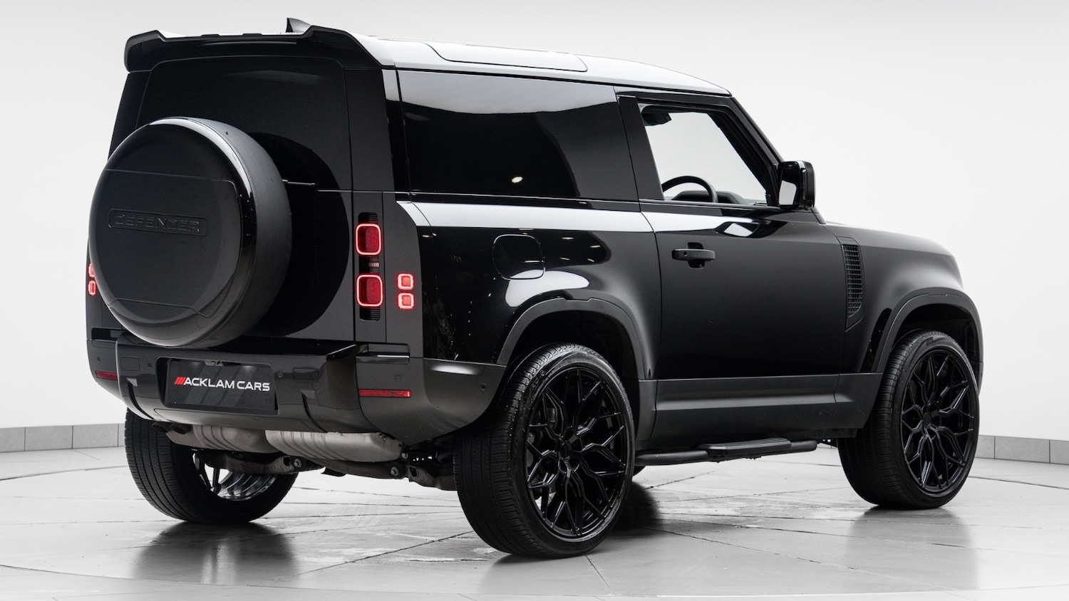 Used Land Rover Defender 2024 for sale - 77492721: Photo 8