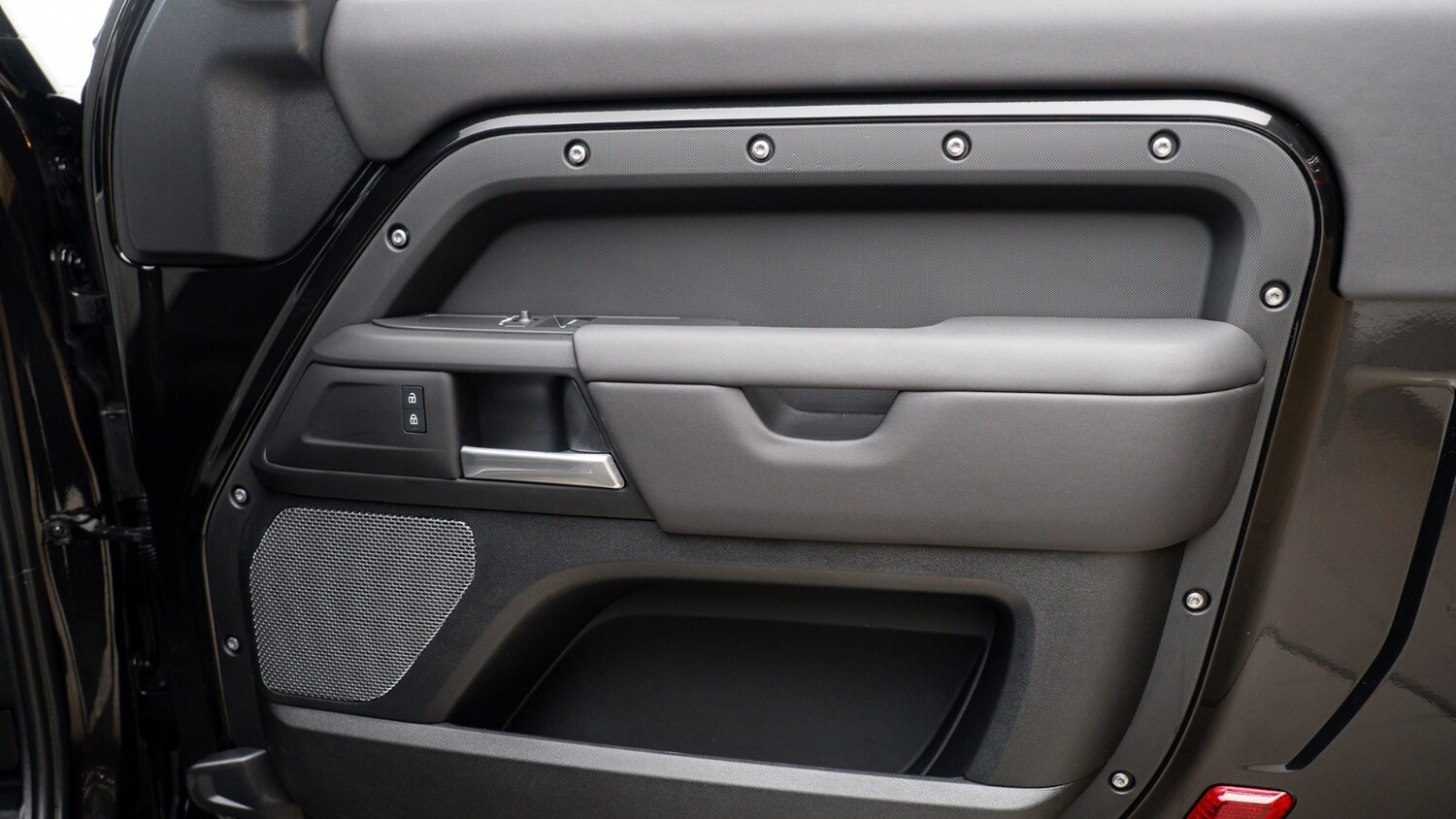 Used Land Rover Defender 2024 for sale - 77492721: Photo 9