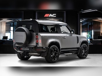 Used Land Rover Defender 2023 for sale - 78846811: Photo