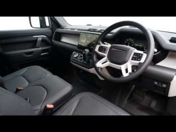 Used Land Rover Defender 2025 for sale - 75136415: Photo