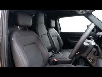 Used Land Rover Defender 2025 for sale - 75136415: Photo