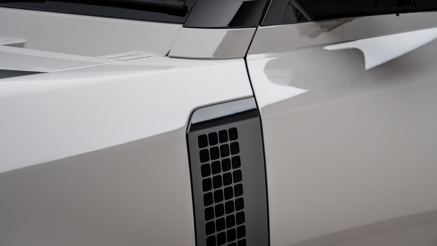 Used Land Rover Defender 2025 for sale - 77137666: Photo 30