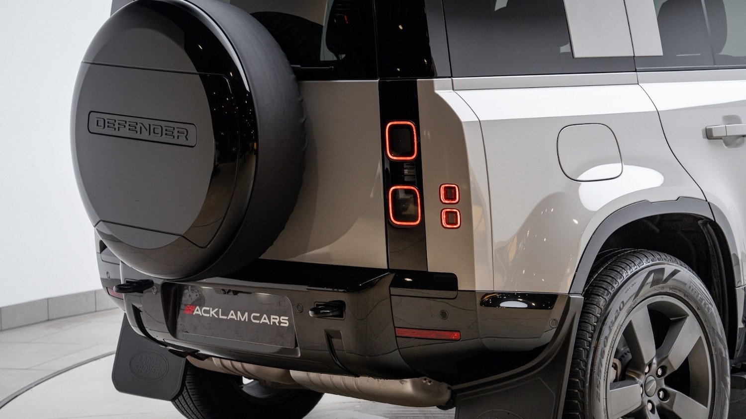 Used Land Rover Defender 2025 for sale - 77137666: Photo 33