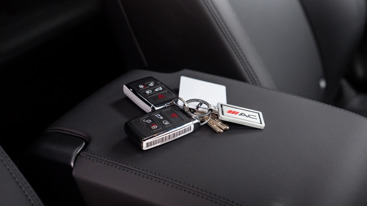 Used Land Rover Defender 2025 for sale - 77137666: Photo 35