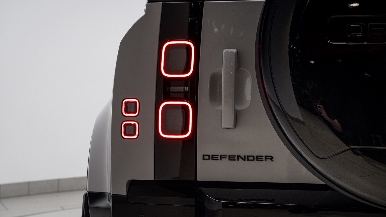 Used Land Rover Defender 2025 for sale - 77137666: Photo 43