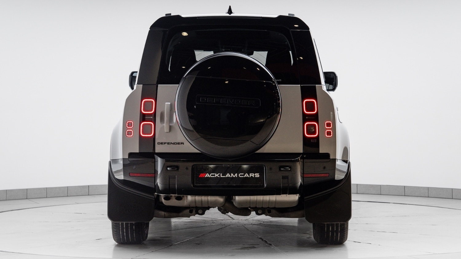 Used Land Rover Defender 2025 for sale - 77137666: Photo 7