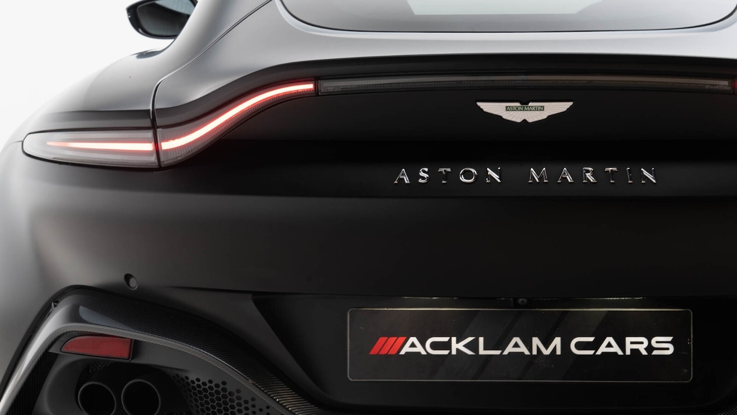 Used Aston Martin Vantage 2022 for sale - 77778329: Photo 11
